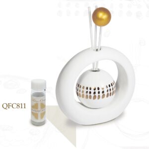 Bomboniere Solidali Quadrifoglio  - Diffusore Profumatore in Porcellana Bianca e Oro